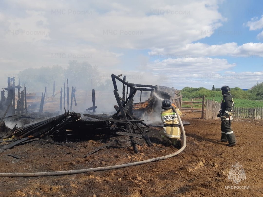 Реагирование подразделений пожарной охраны по Курганской области на пожар в Сафакулевском муниципальном округе (итог)